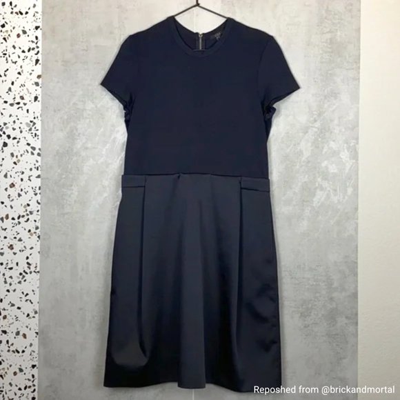 COS Dresses & Skirts - ⭐️ COS short sleeve navy blue dress 12/14 ⭐️